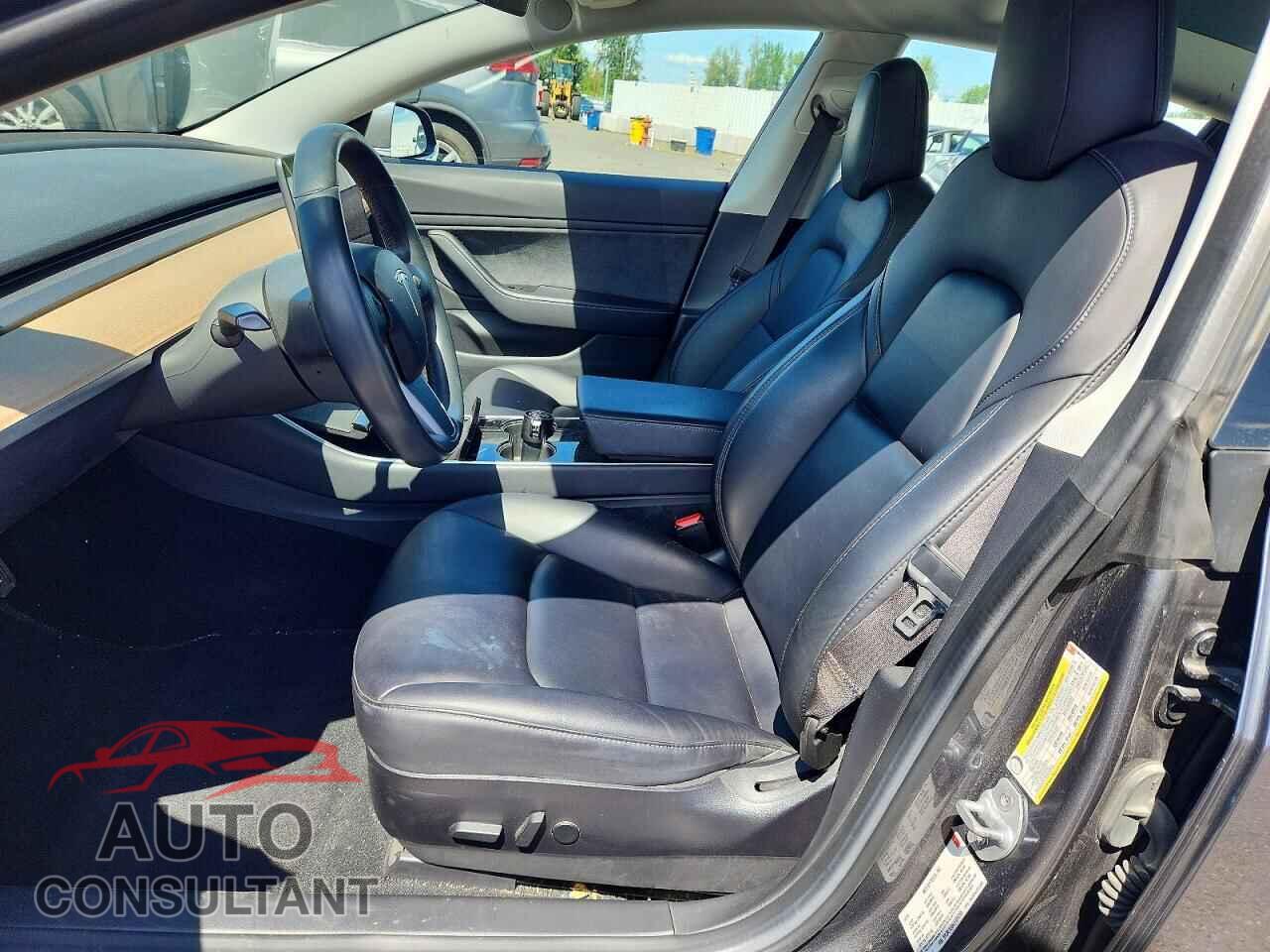 TESLA MODEL 3 2018 - 5YJ3E1EB4JF089766