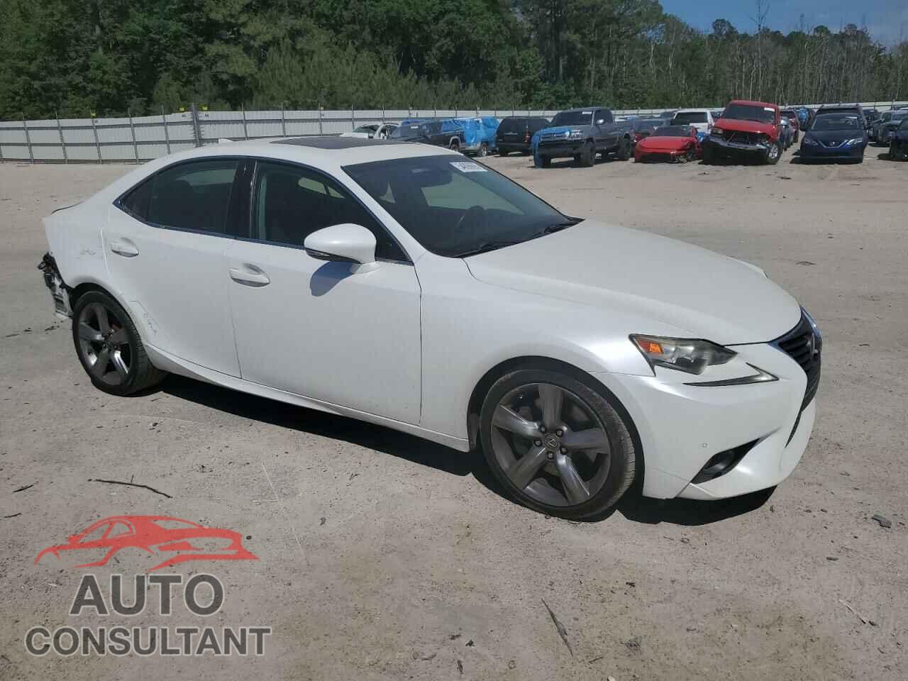 LEXUS IS 2014 - JTHBE1D29E5000664
