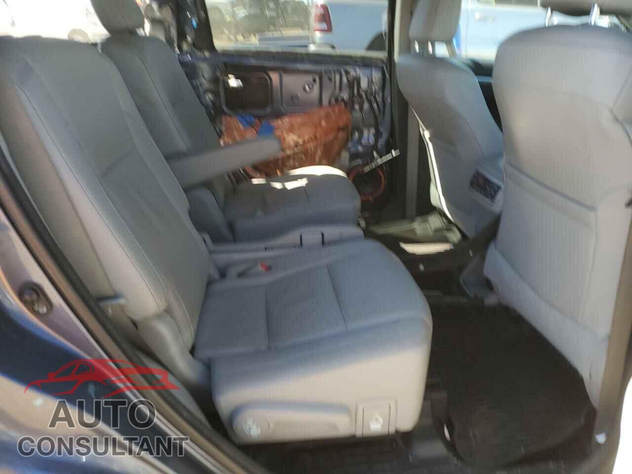 TOYOTA HIGHLANDER 2017 - 5TDDGRFHXHS027701