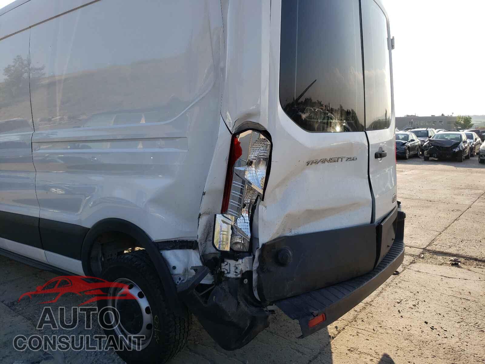 FORD TRANSIT CO 2020 - 1FTBR1C86LKA42218