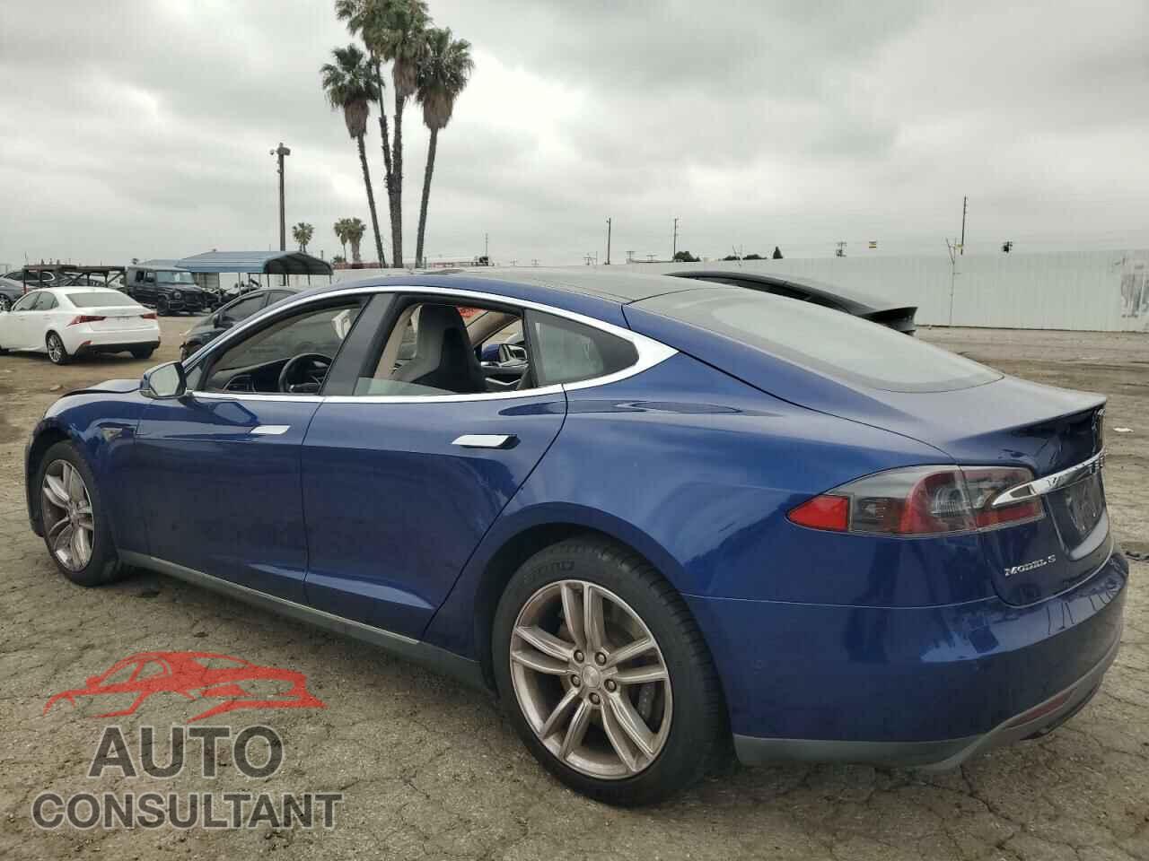 TESLA MODEL S 2015 - 5YJSA1E1XFF112876