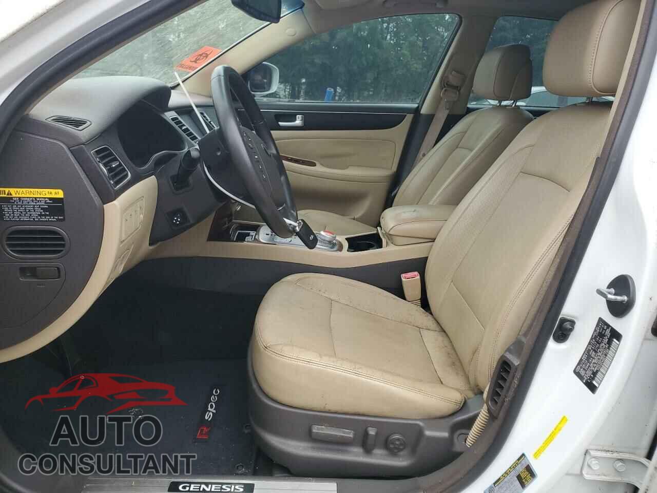 HYUNDAI GENESIS 2013 - KMHGC4DH6DU250186