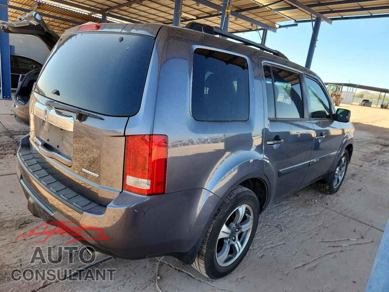 HONDA PILOT 2015 - 5FNYF3H35FB007375