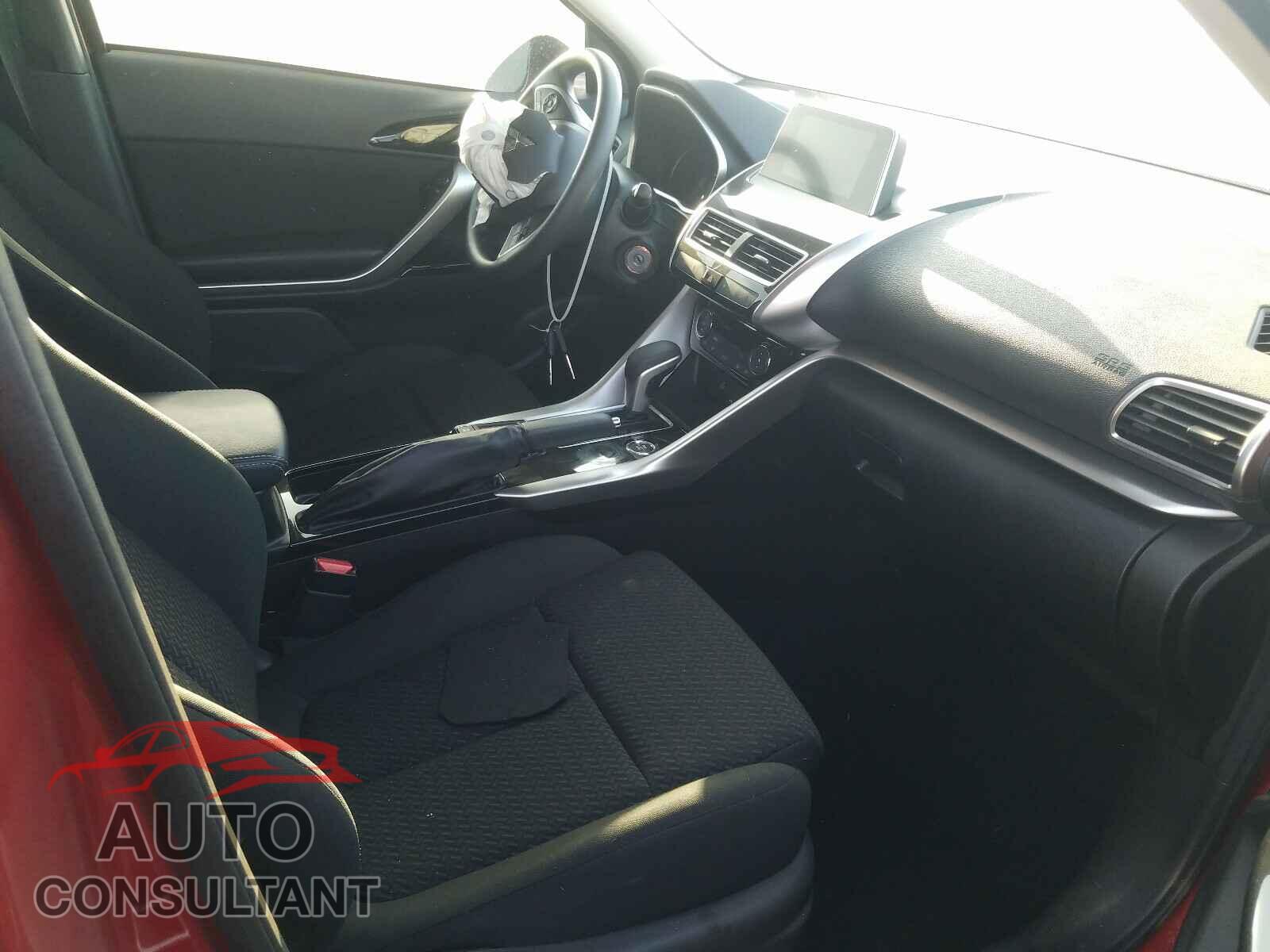 MITSUBISHI ECLIPSE 2019 - JA4AT4AA1KZ013925