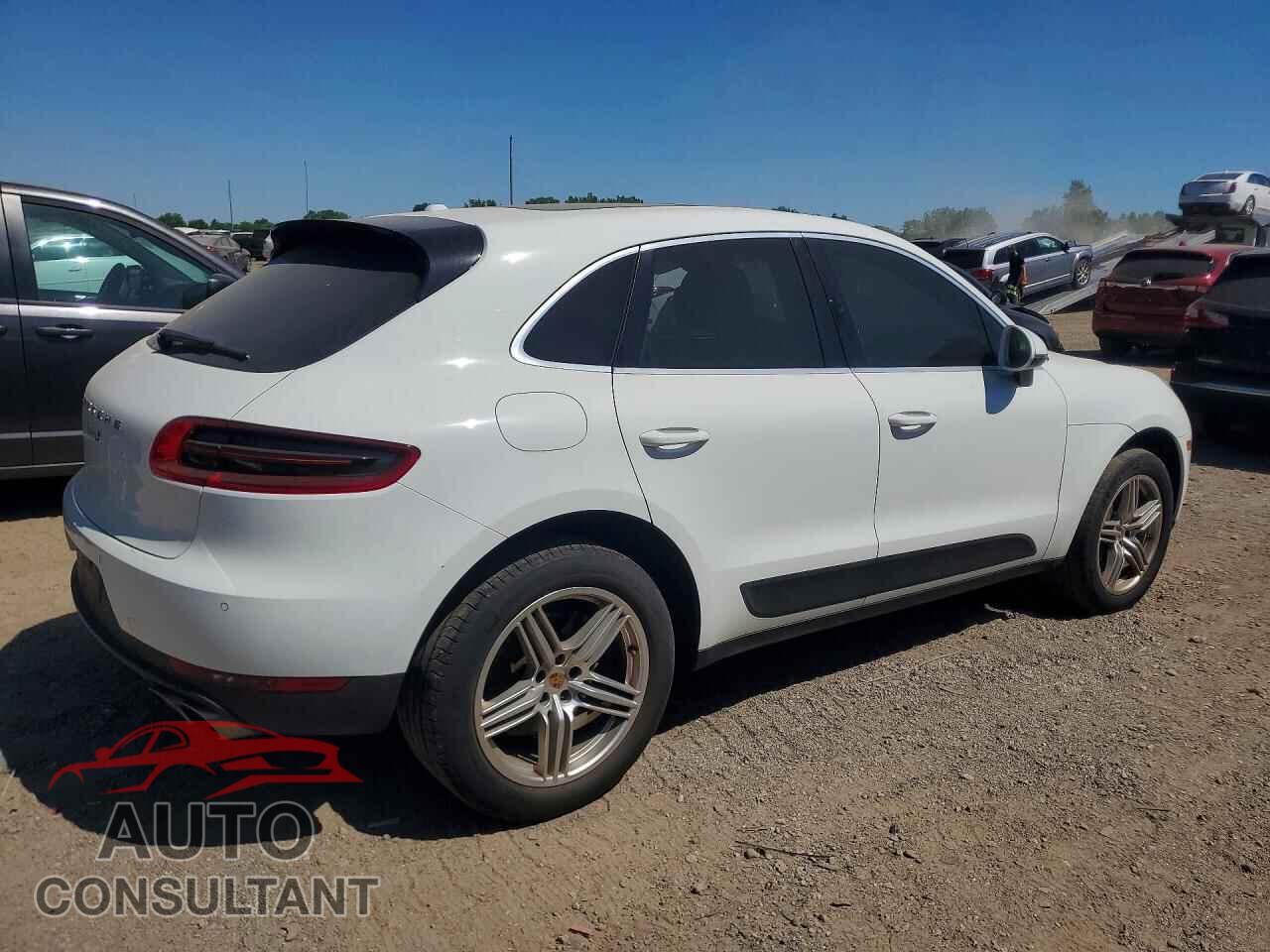PORSCHE MACAN 2016 - WP1AB2A56GLB41165
