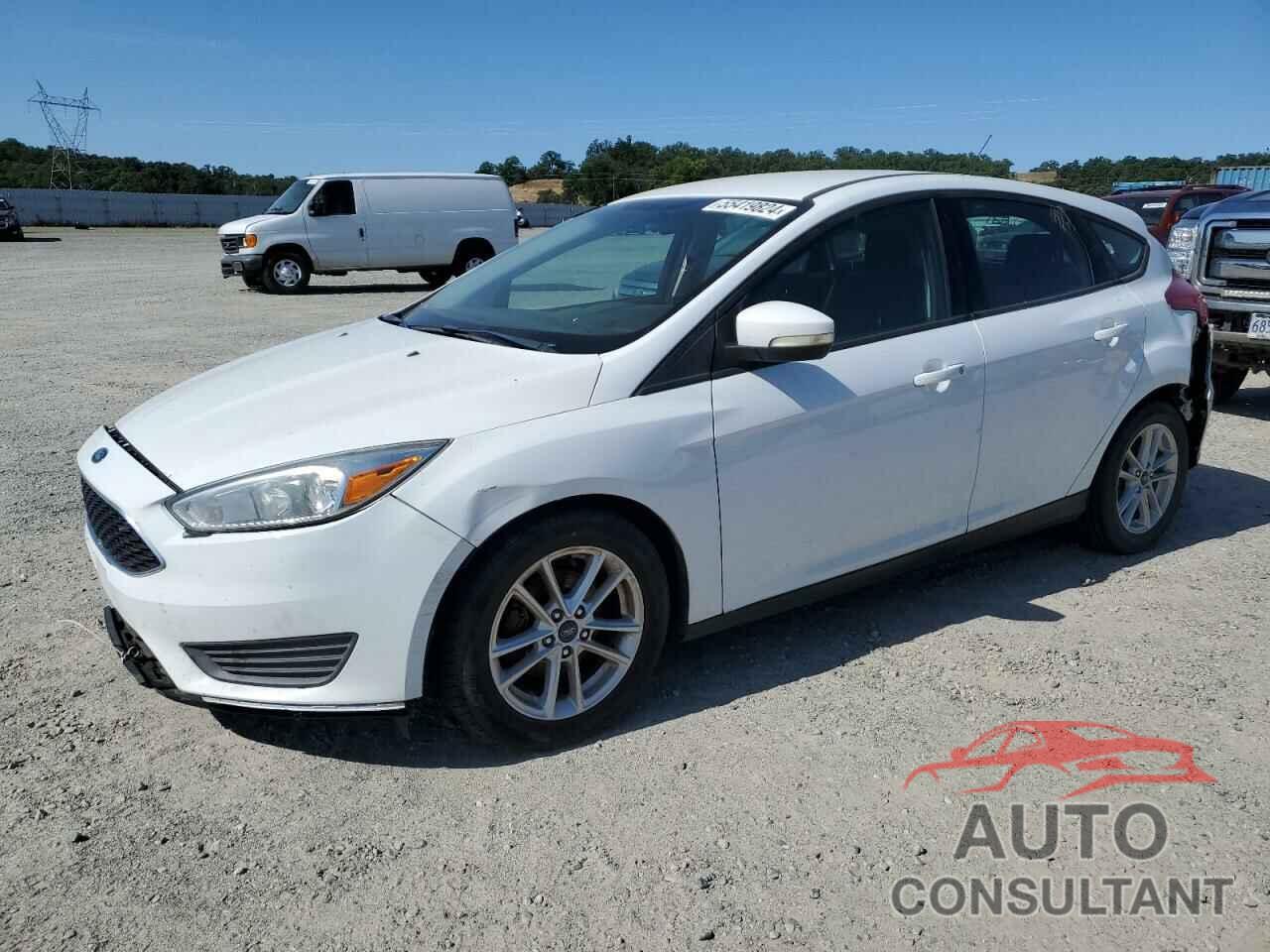 FORD FOCUS 2017 - 1FADP3K22HL247789