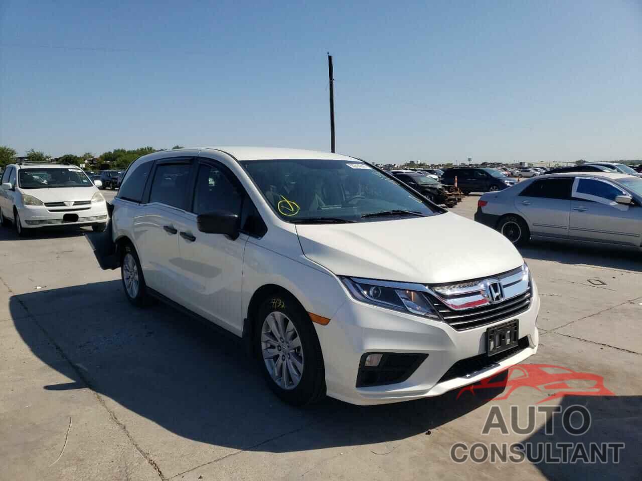 HONDA ODYSSEY 2018 - 5FNRL6H27JB097336