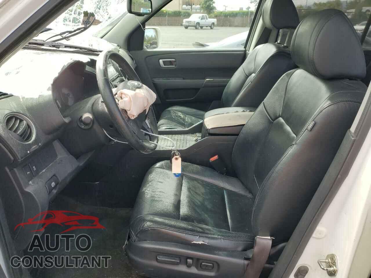 HONDA PILOT 2014 - 5FNYF3H98EB007714