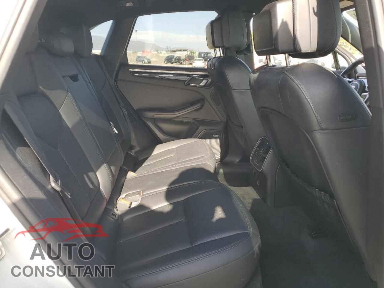 PORSCHE MACAN 2019 - WP1AA2A58KLB04436