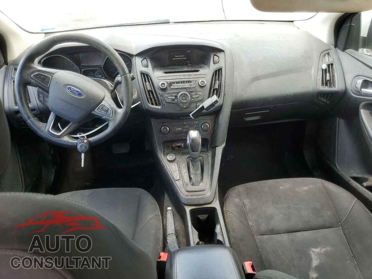 FORD FOCUS 2015 - 1FADP3K28FL385298