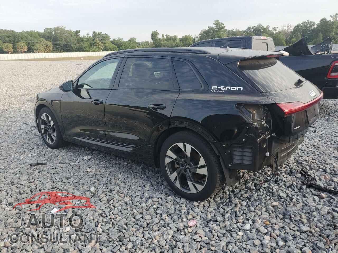 AUDI E-TRON 2023 - WA1AAAGE3PB025279