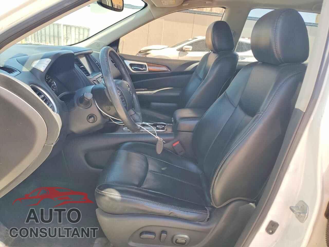 NISSAN PATHFINDER 2017 - 5N1DR2MM2HC643083