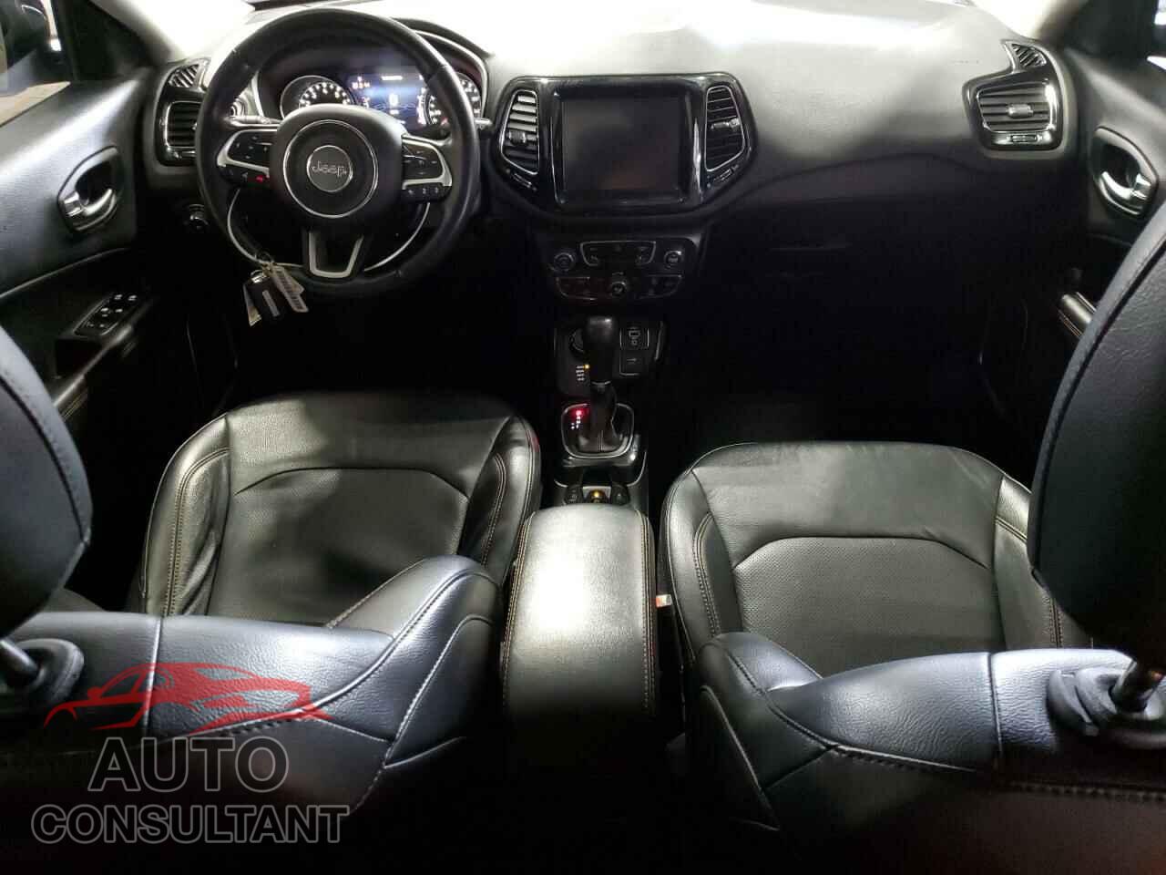 JEEP COMPASS 2021 - 3C4NJDCB1MT603586