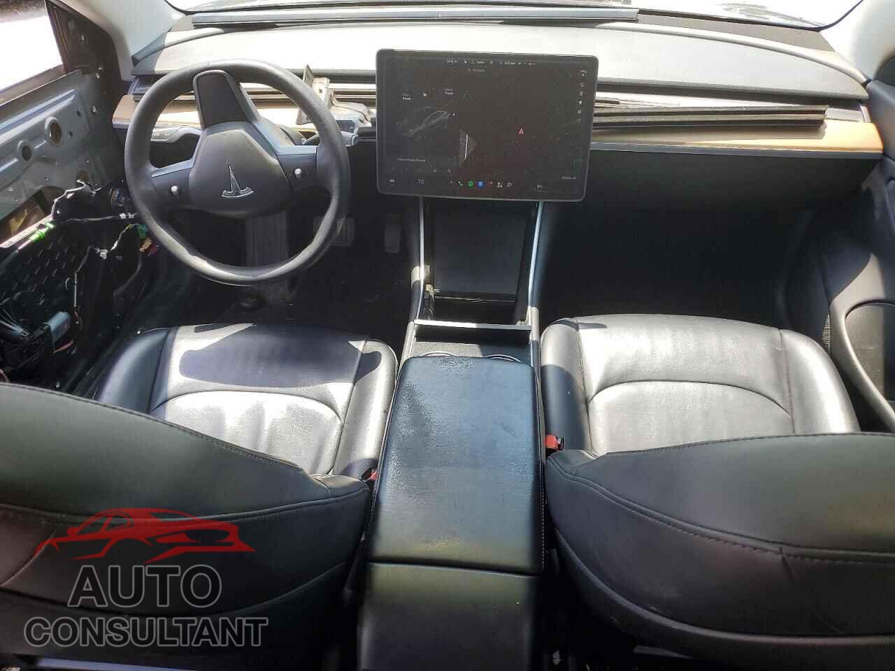 TESLA MODEL 3 2018 - 5YJ3E1EA3JF001779