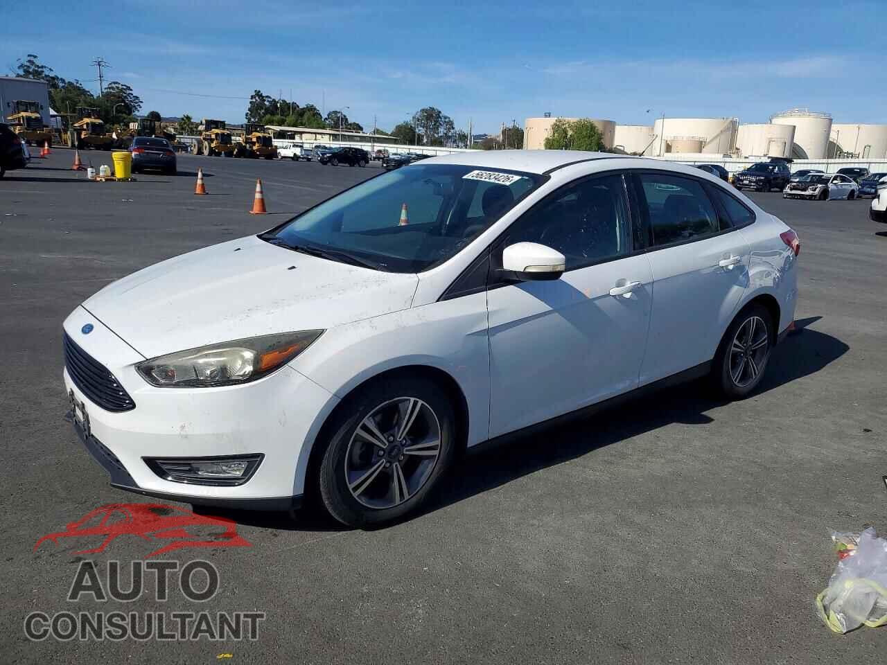 FORD FOCUS 2017 - 1FADP3FE4HL277557