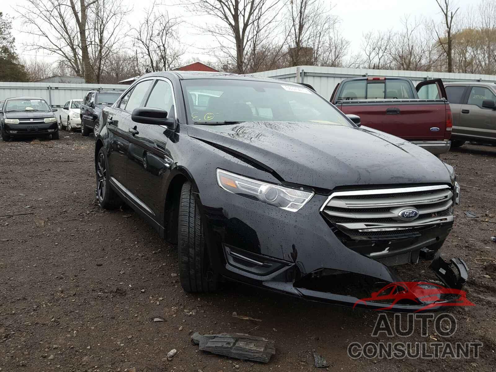 FORD TAURUS 2019 - 1FAHP2E81KG110581