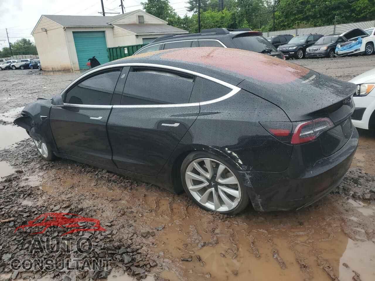 TESLA MODEL 3 2018 - 5YJ3E1EA1JF026390