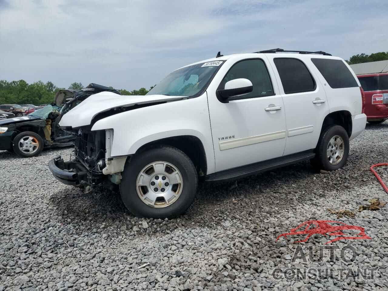 CHEVROLET TAHOE 2013 - 1GNSCBE00DR142975