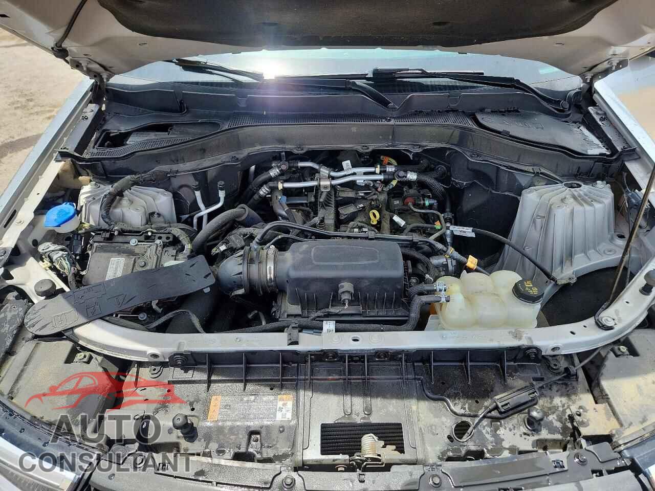 FORD EXPLORER 2023 - 1FMSK7BH6PGA34973