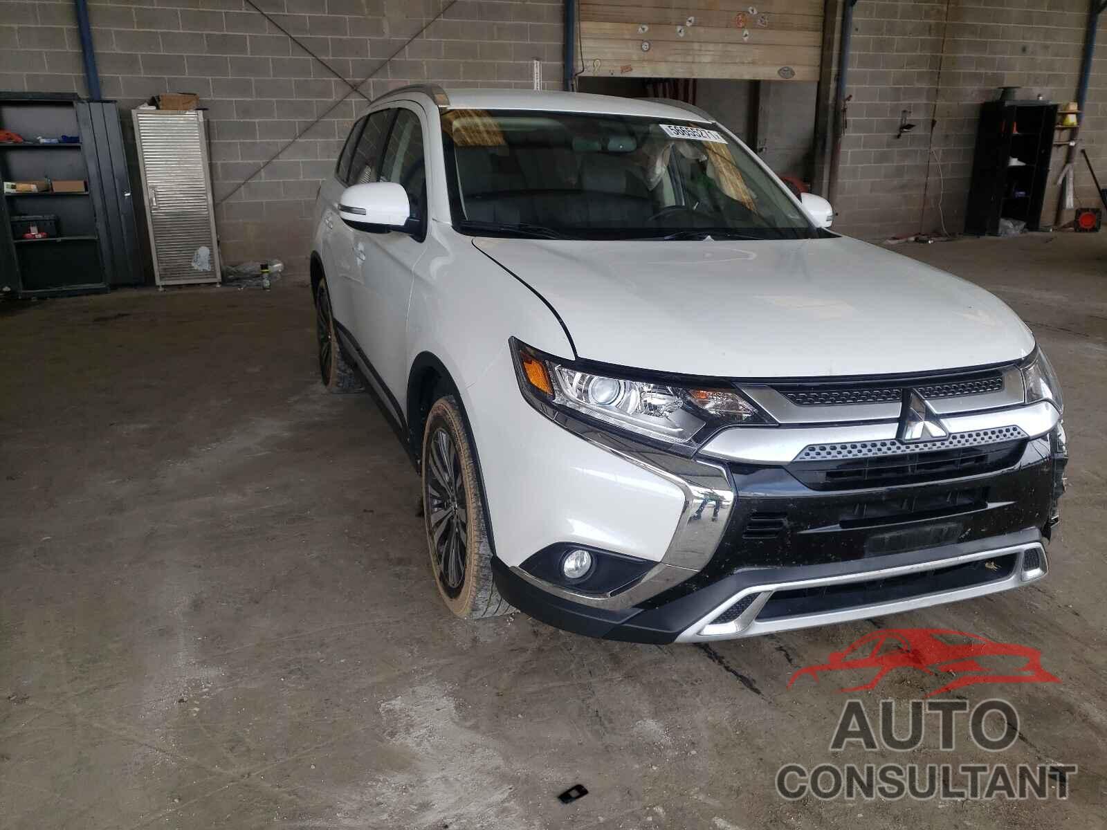 MITSUBISHI OUTLANDER 2019 - JA4AZ3A38KZ040517
