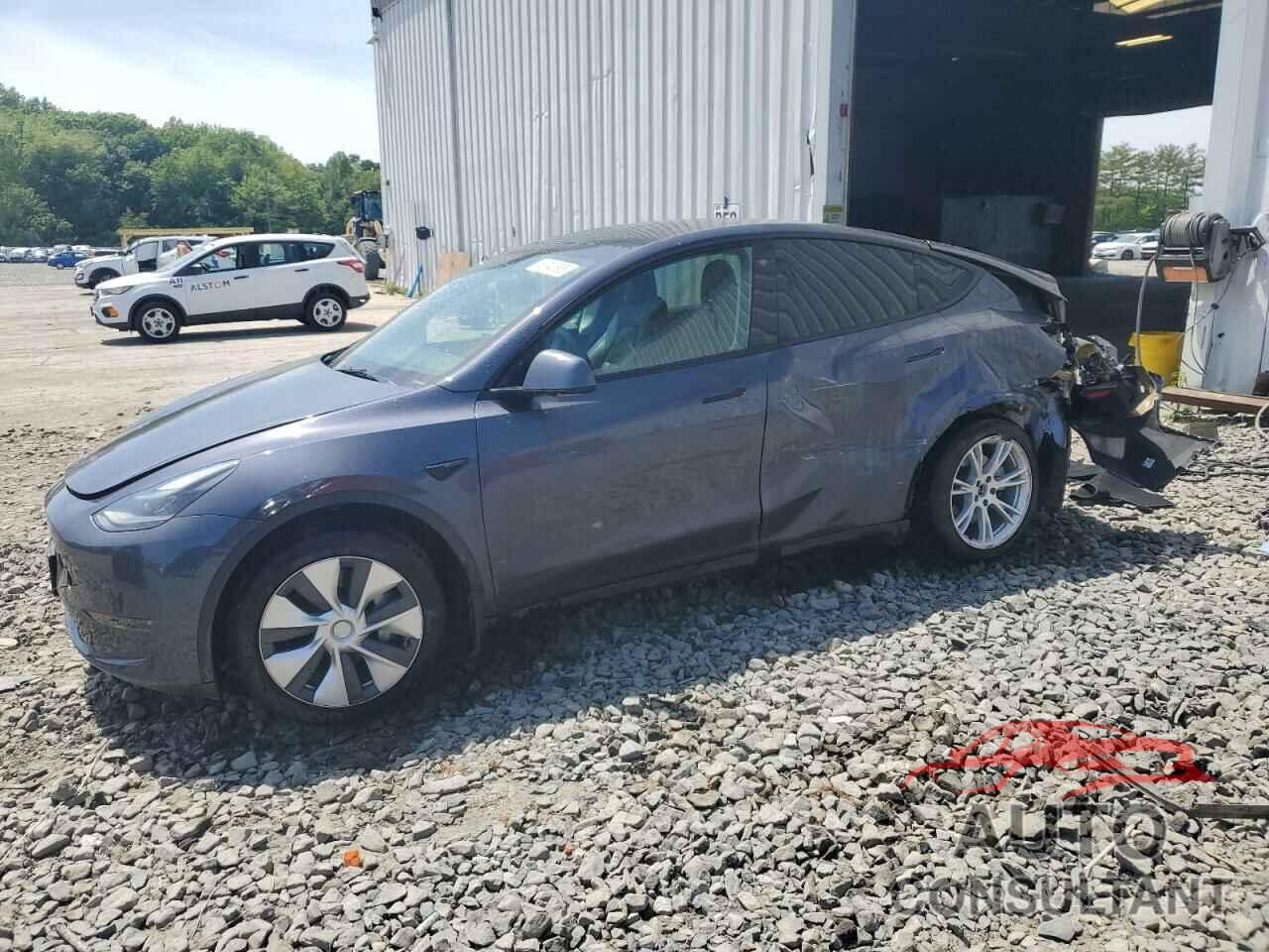 TESLA MODEL Y 2023 - 7SAYGDEE7PF667947