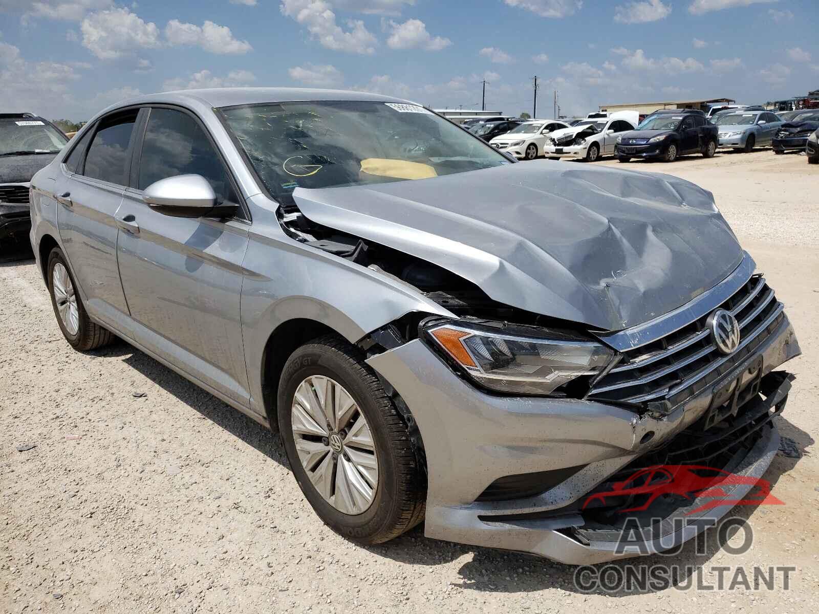VOLKSWAGEN JETTA 2019 - 3VWCB7BU3KM235120
