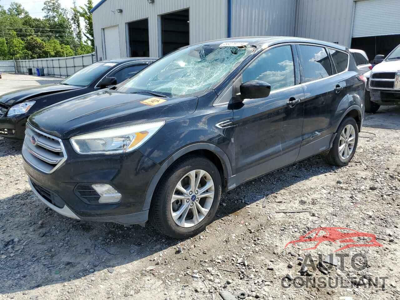 FORD ESCAPE 2017 - 1FMCU0G99HUB96607