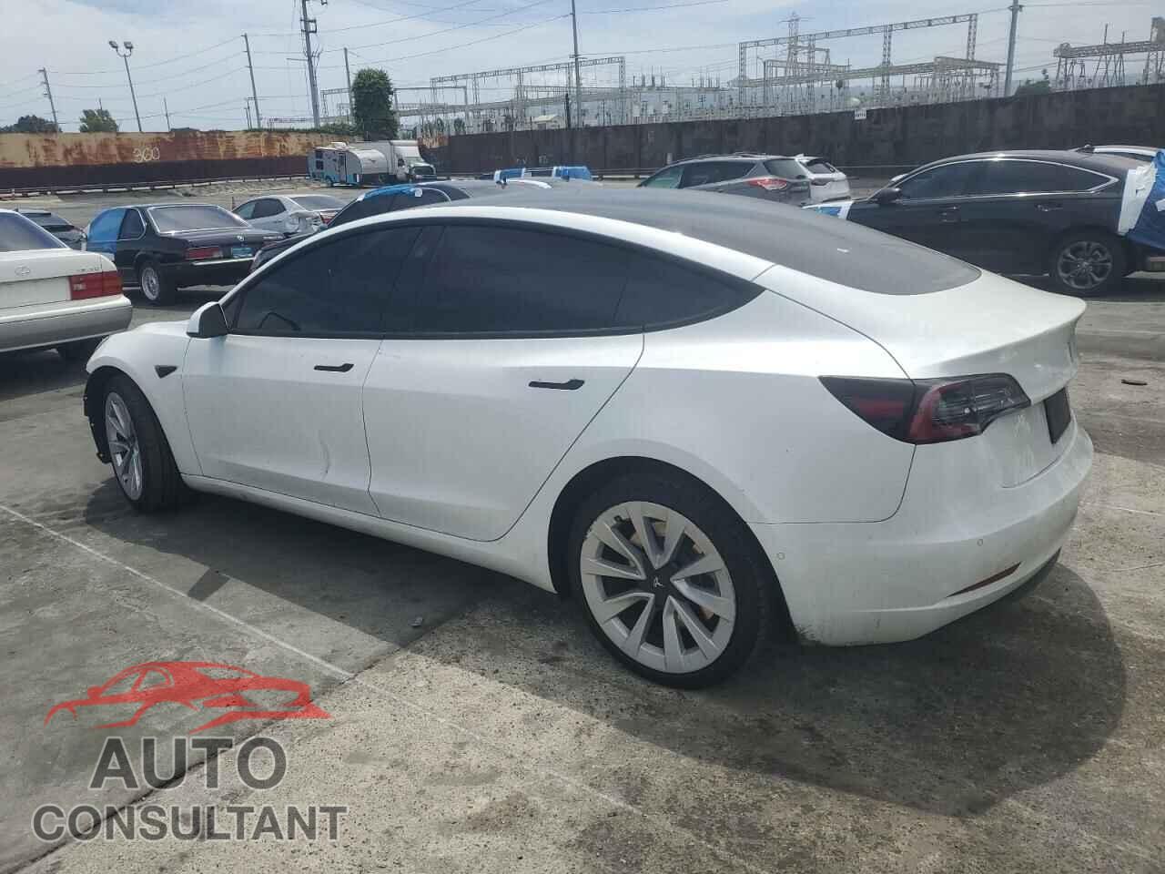 TESLA MODEL 3 2022 - 5YJ3E1EB3NF211314