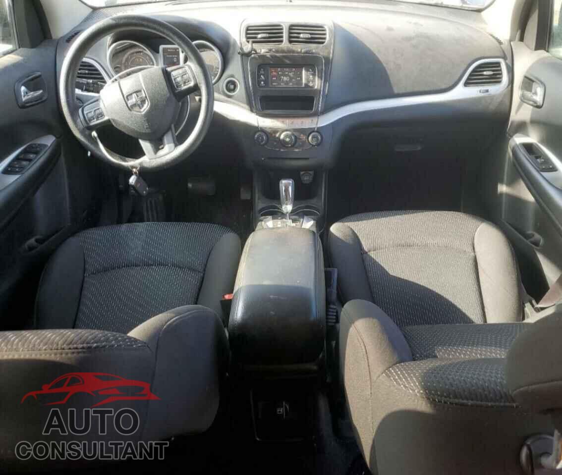 DODGE JOURNEY 2017 - 3C4PDCBG5HT526573