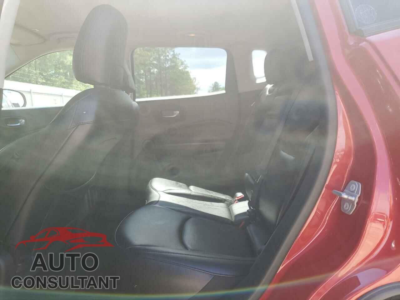 JEEP COMPASS 2019 - 3C4NJDCB7KT641739