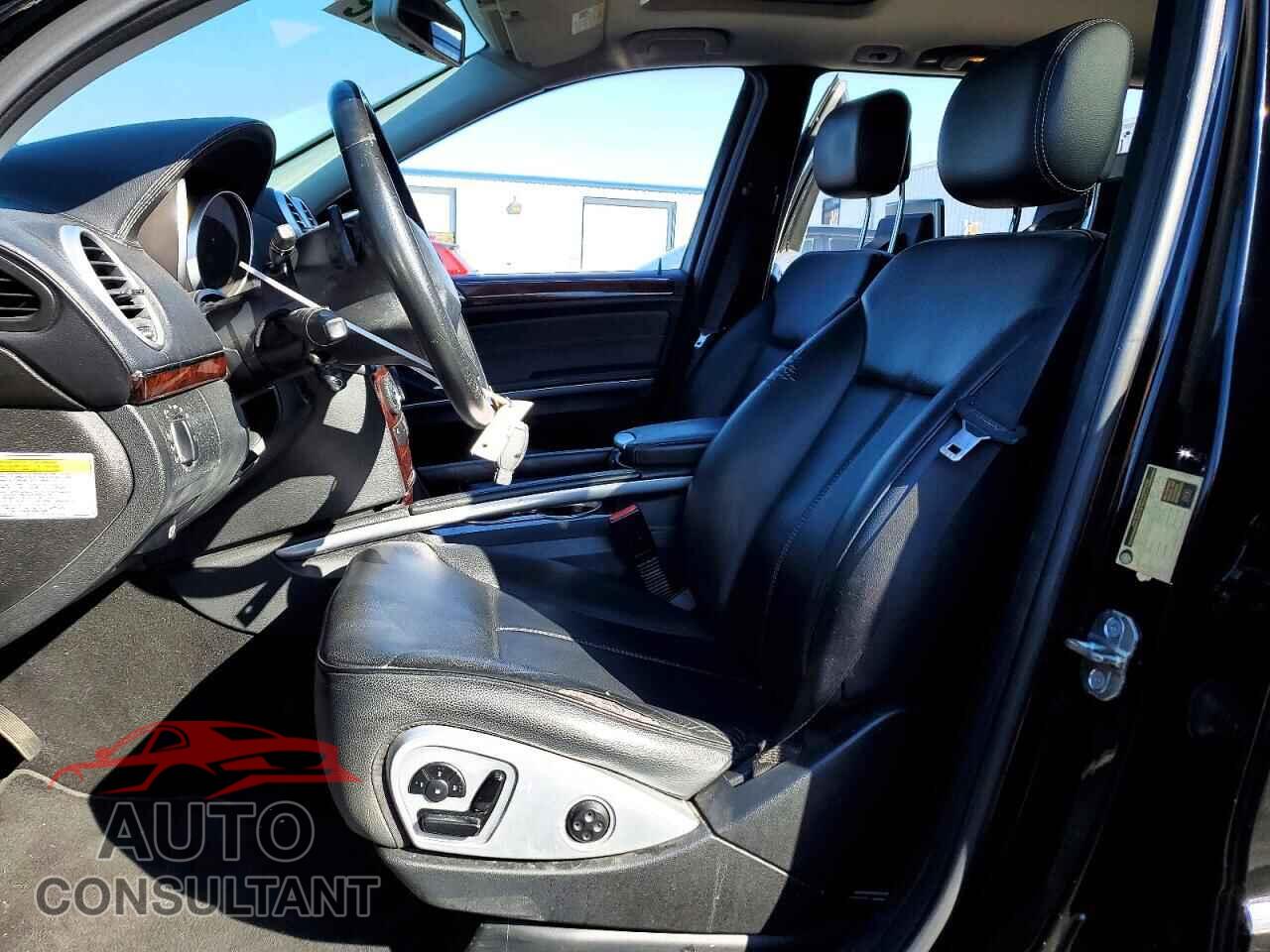 MERCEDES-BENZ GL-CLASS 2011 - 4JGBF7BEXBA679700