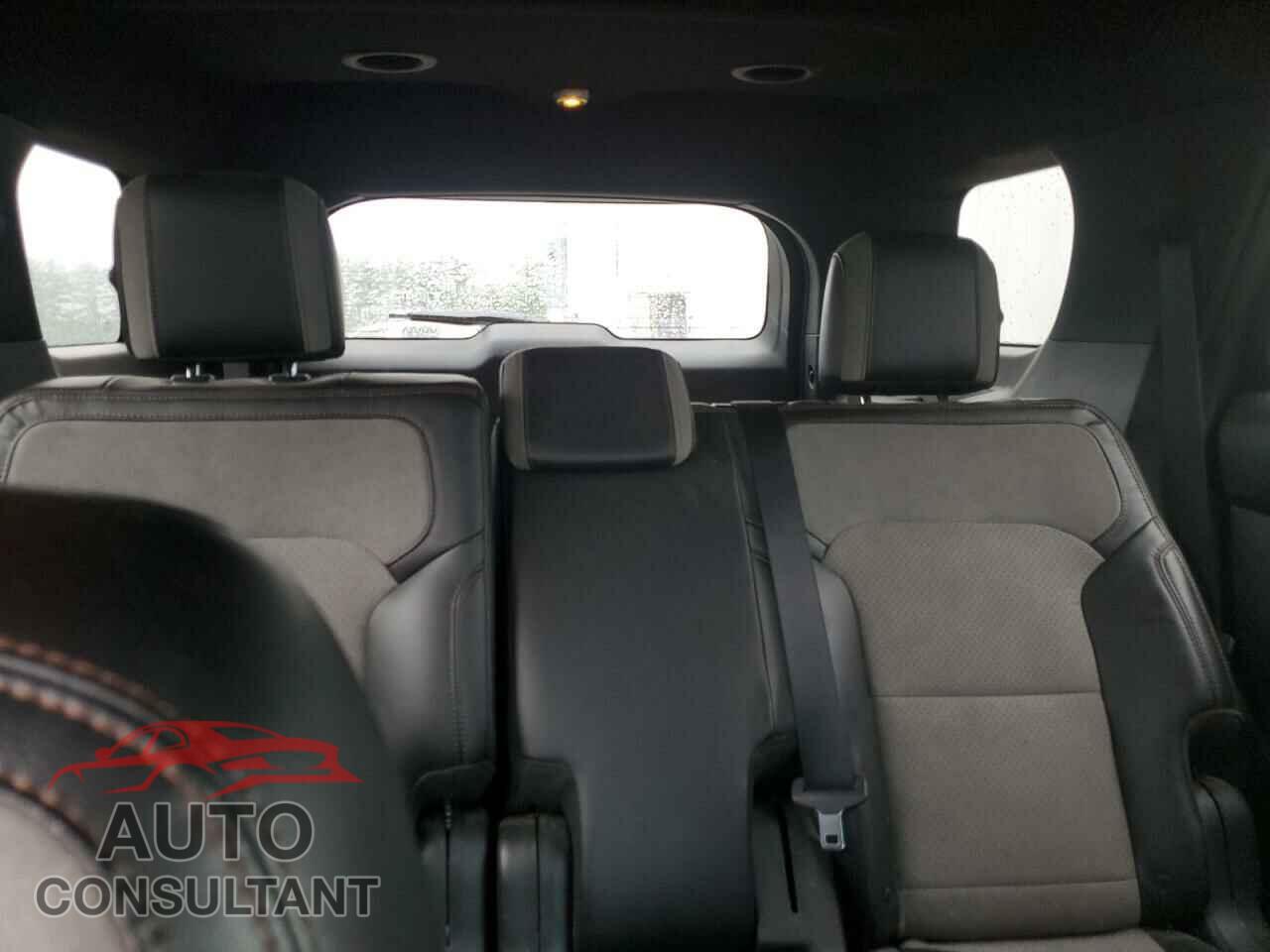 FORD EXPLORER 2017 - 1FM5K8D80HGA52905