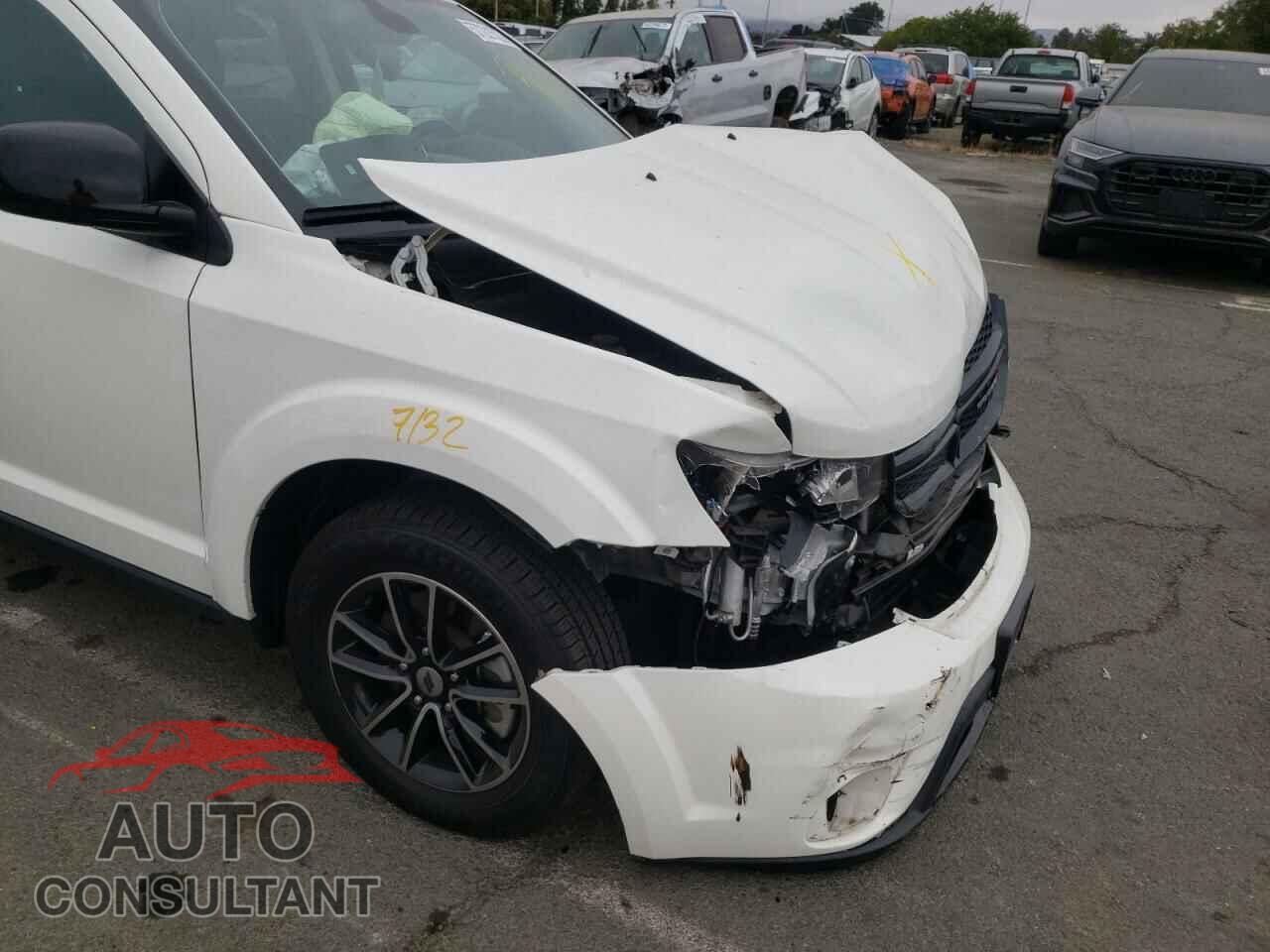 DODGE JOURNEY 2019 - 3C4PDCBB6KT738572