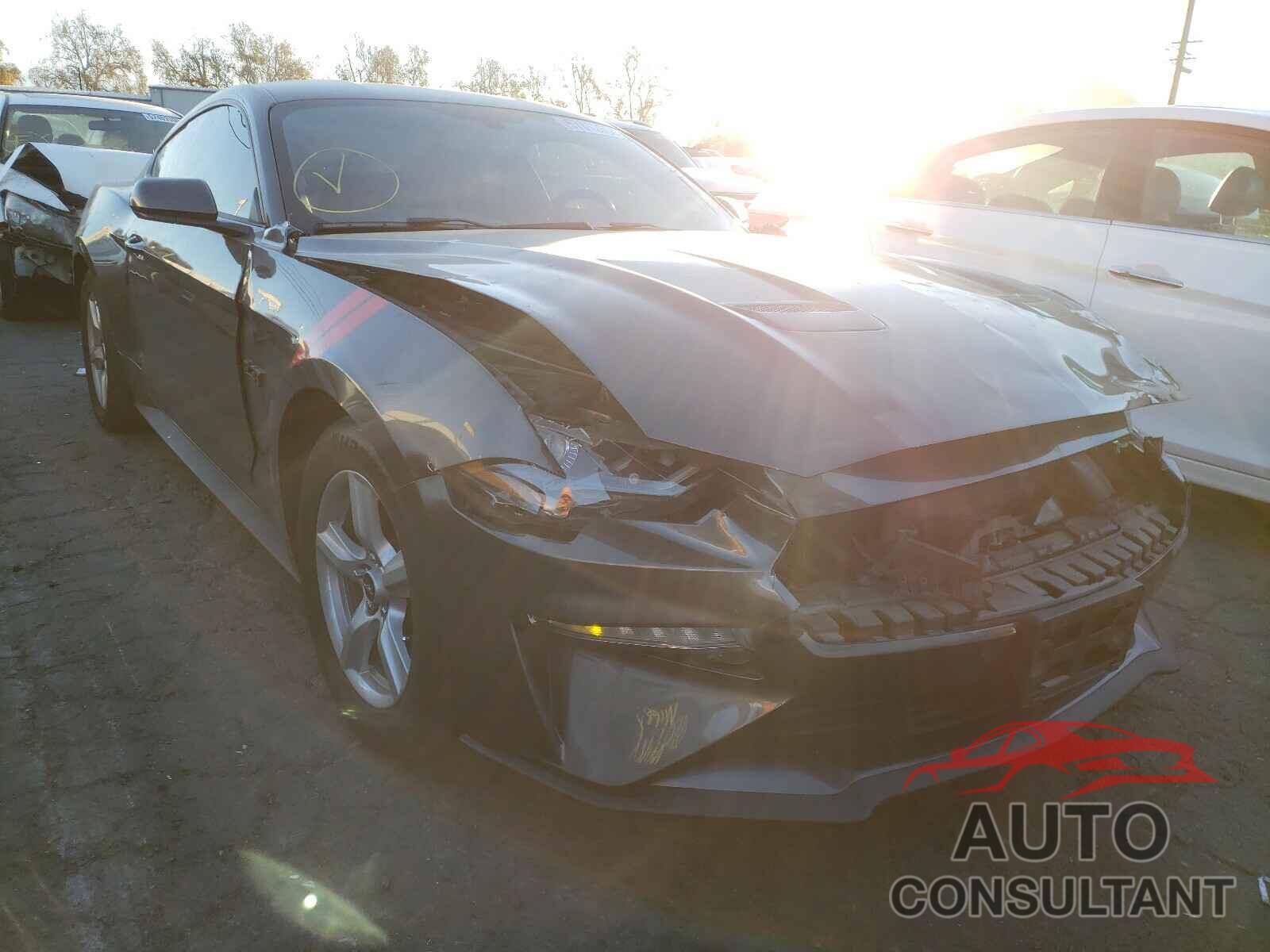FORD MUSTANG 2018 - 1FA6P8TH5J5176509