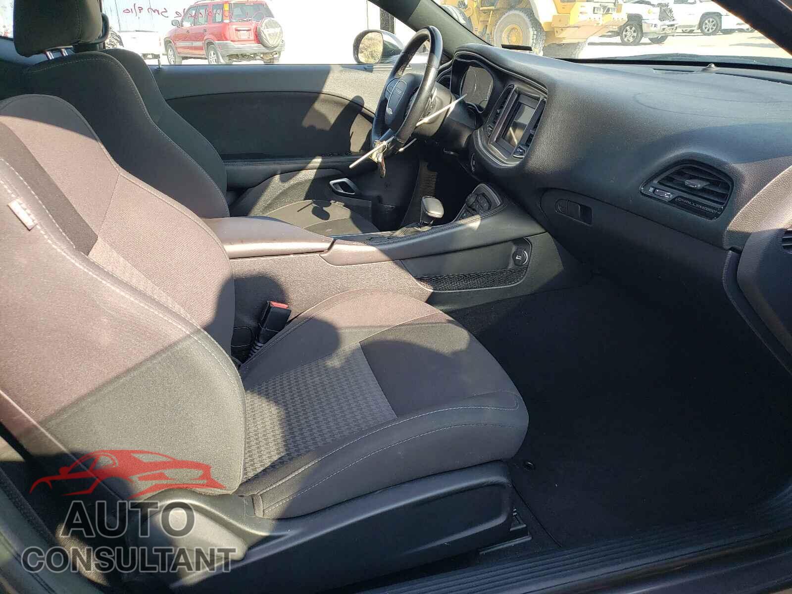 DODGE CHALLENGER 2019 - 2C3CDZBT4KH660445