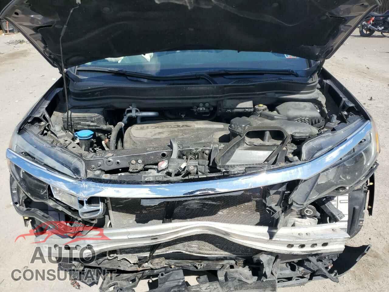 HONDA PILOT 2018 - 5FNYF6H5XJB038939