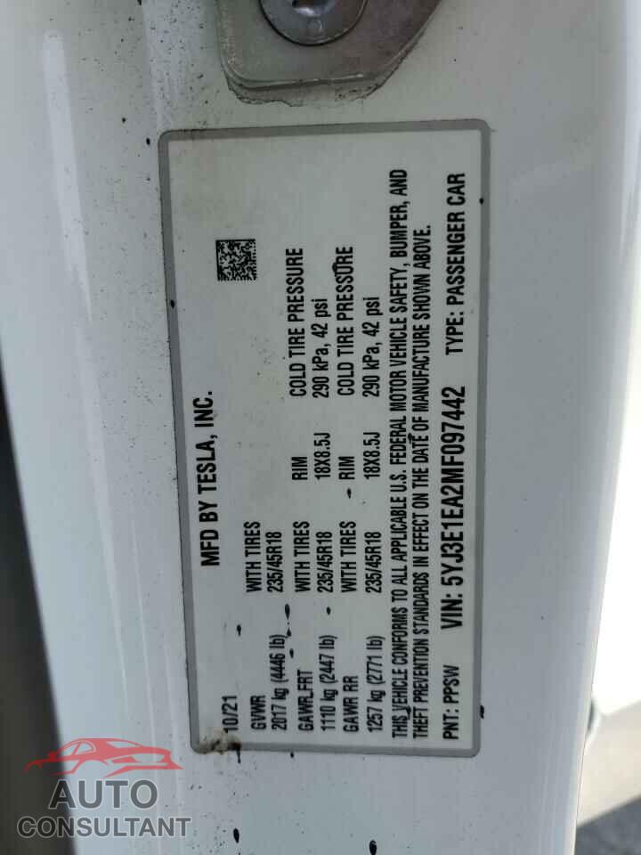 TESLA MODEL 3 2021 - 5YJ3E1EA2MF097442