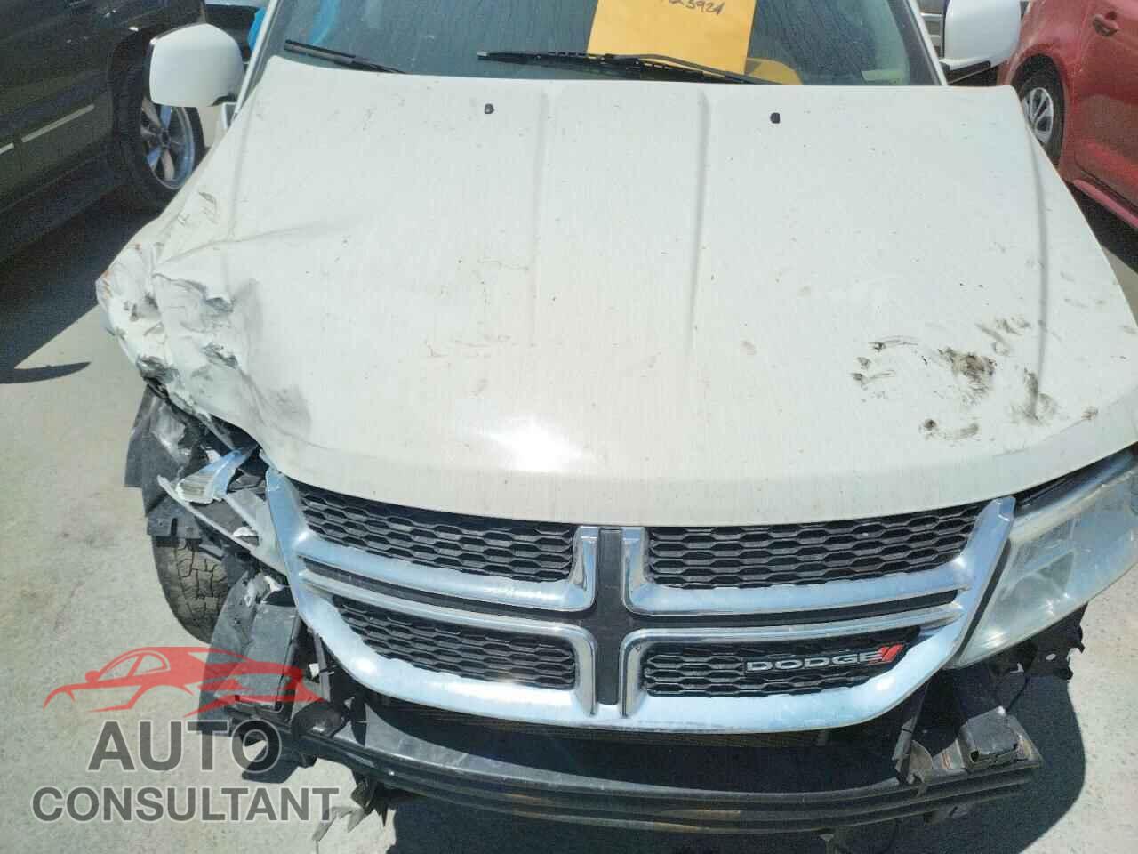DODGE JOURNEY 2017 - 3C4PDDBG3HT618349