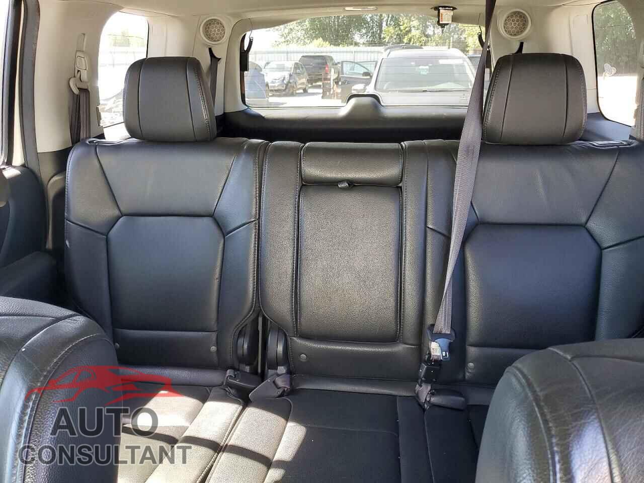 HONDA PILOT 2013 - 5FNYF4H96DB009062