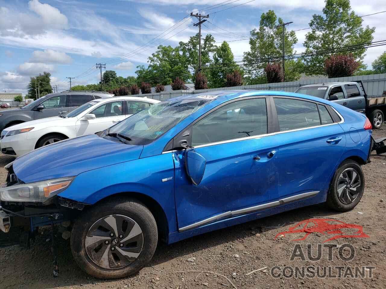 HYUNDAI IONIQ 2017 - KMHC75LC9HU031775