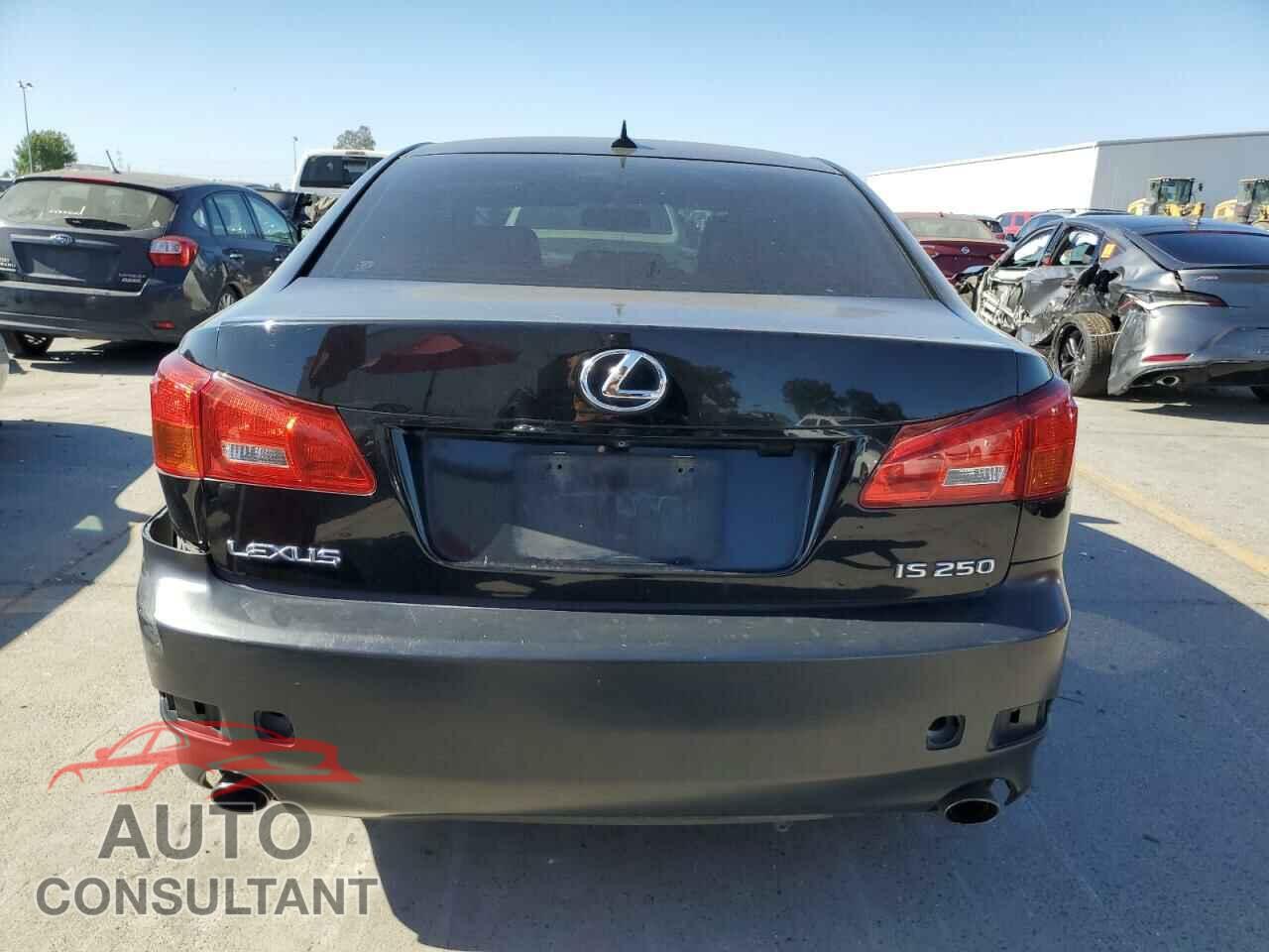LEXUS IS 2008 - JTHBK262X85065121