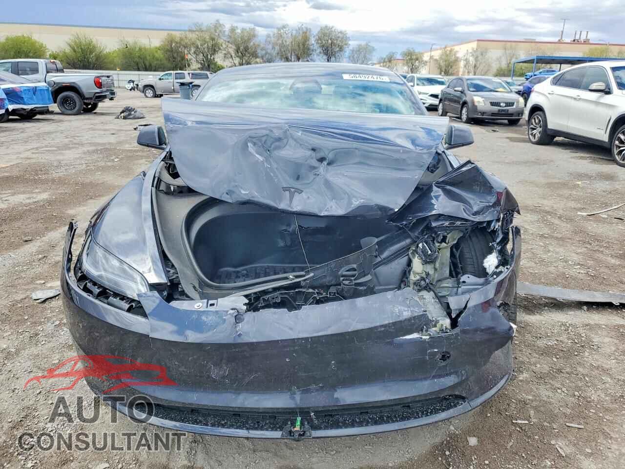 TESLA MODEL 3 2026 - 5YJ3E1EA1TF136133