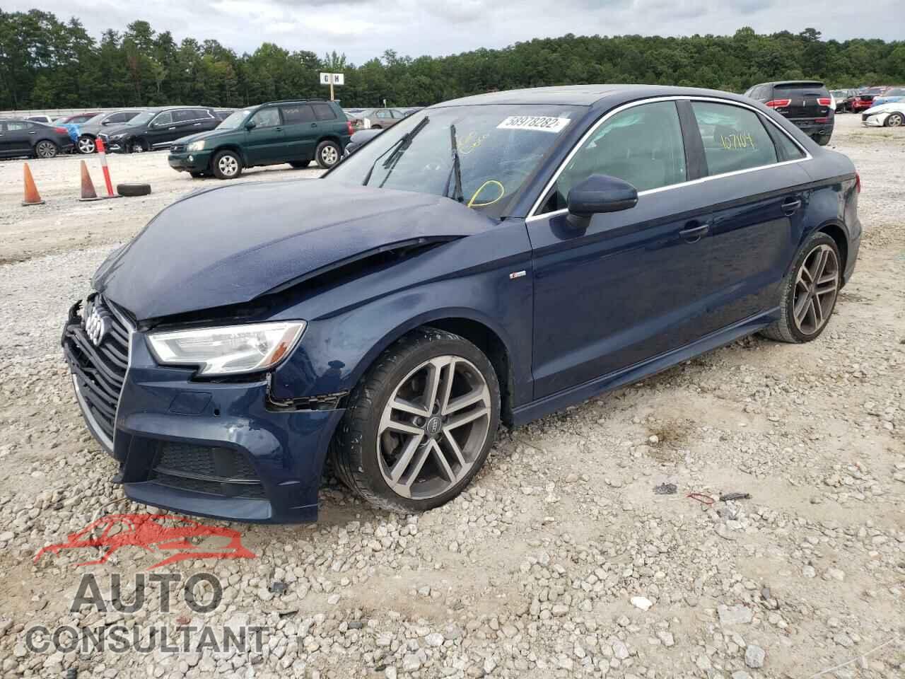 AUDI A3 2018 - WAUGUGFF9J1054624