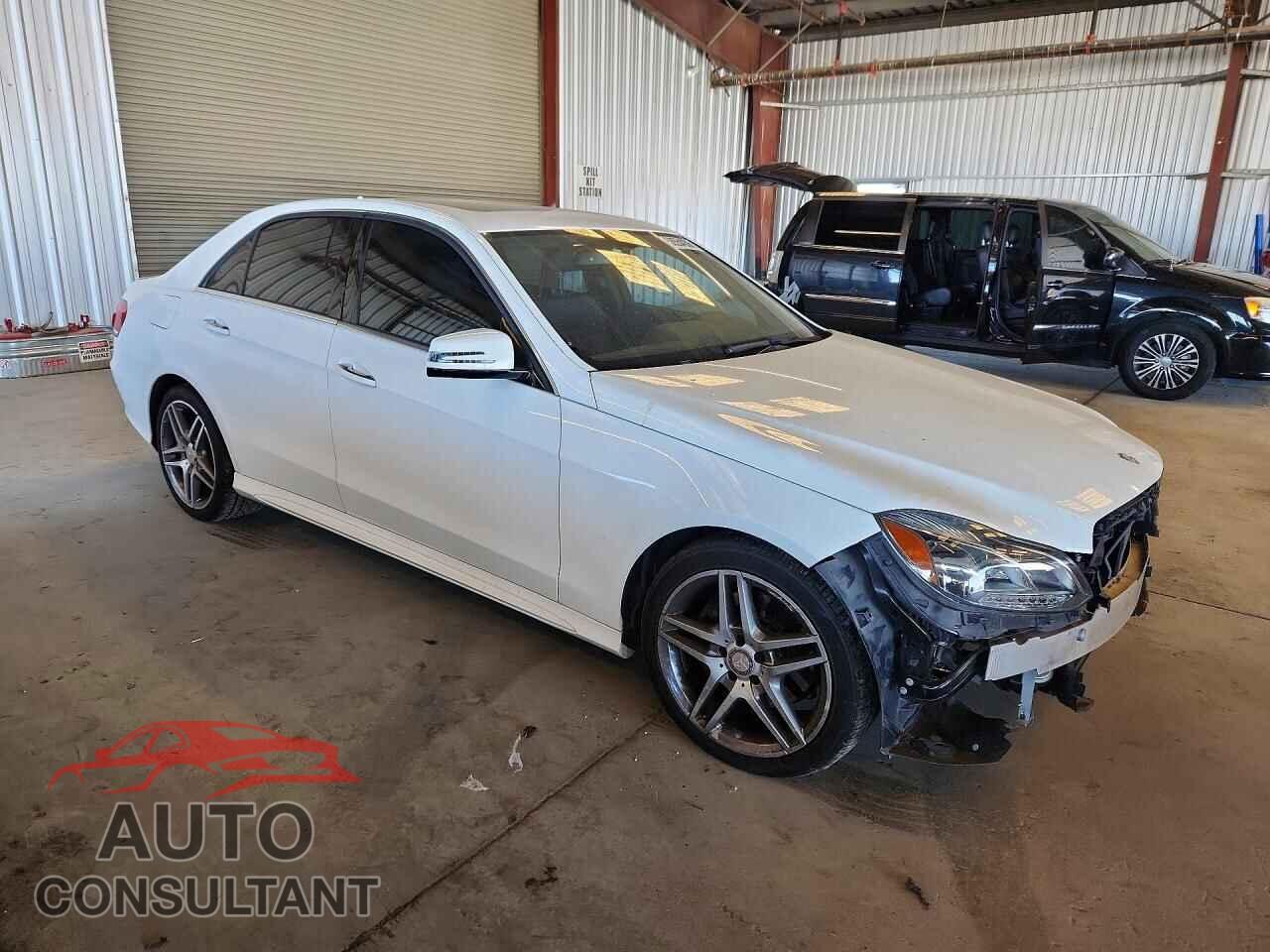 MERCEDES-BENZ E-CLASS 2016 - WDDHF5KB7GB227722