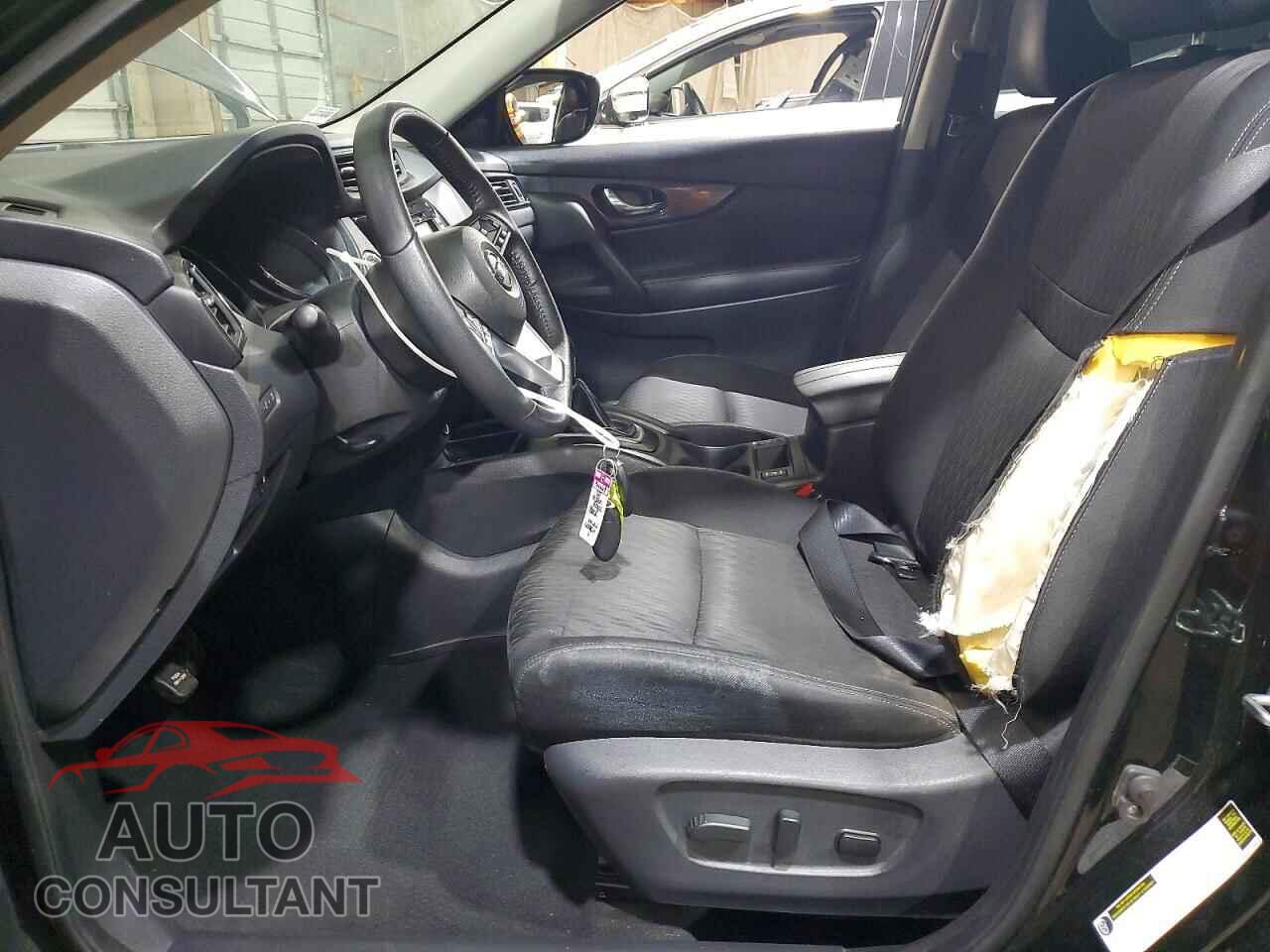 NISSAN ROGUE 2020 - KNMAT2MT6LP505144