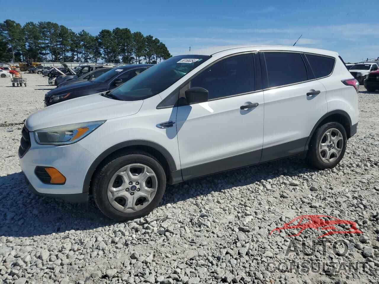 FORD ESCAPE 2017 - 1FMCU0F73HUA31264