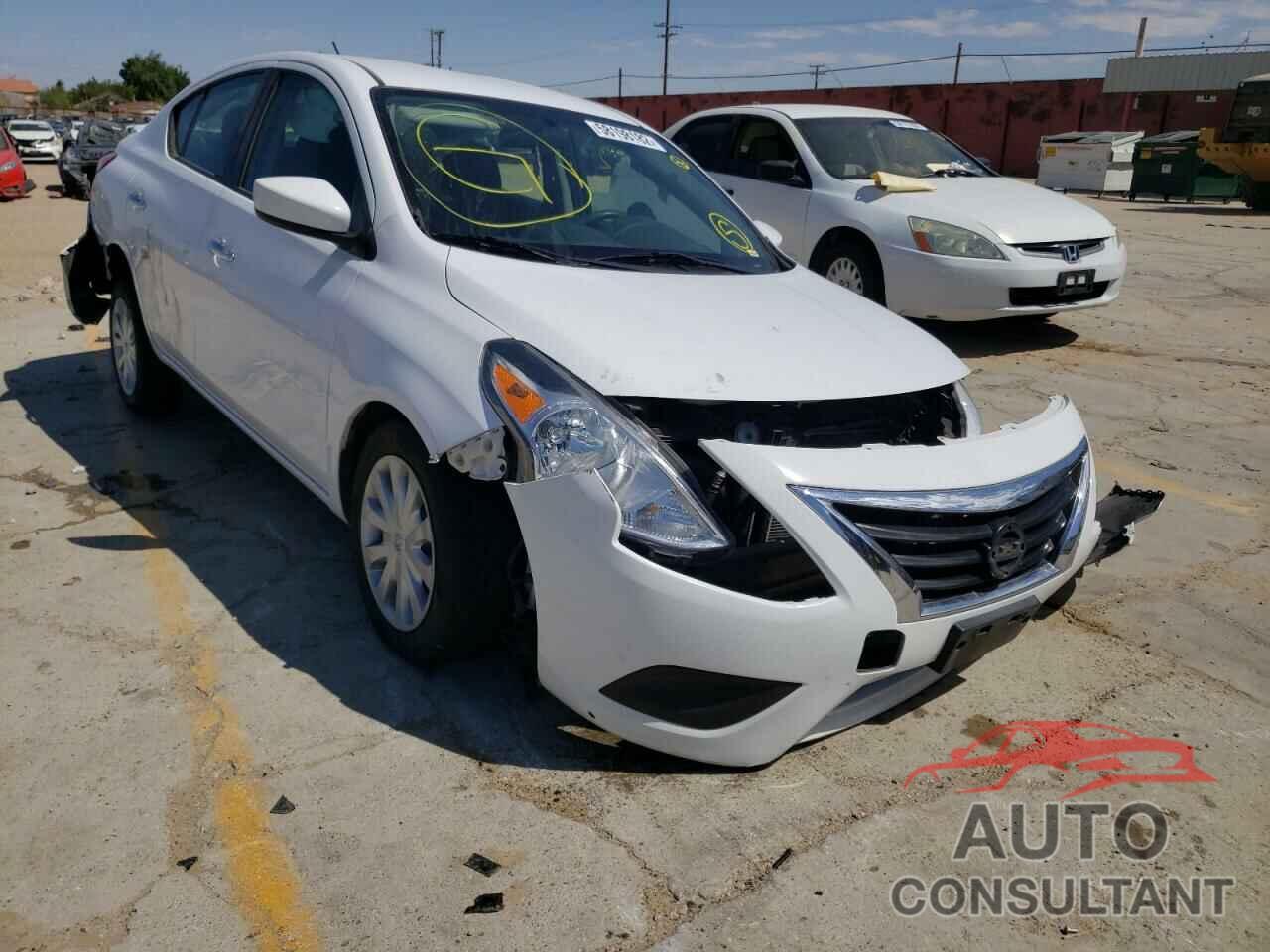 NISSAN VERSA 2018 - 3N1CN7AP4JL805851