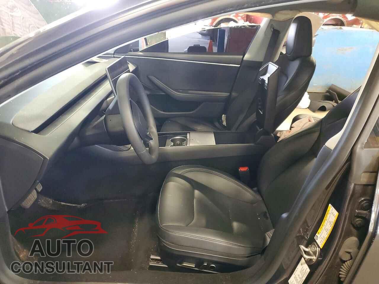 TESLA MODEL 3 2024 - 5YJ3E1EB4RF835399
