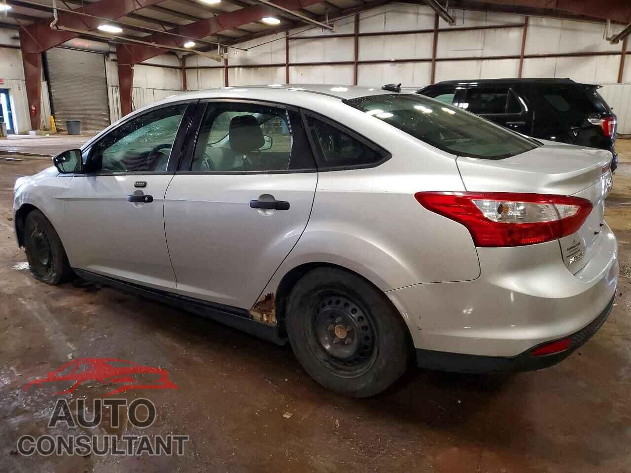 FORD FOCUS 2013 - 1FADP3E29DL262425