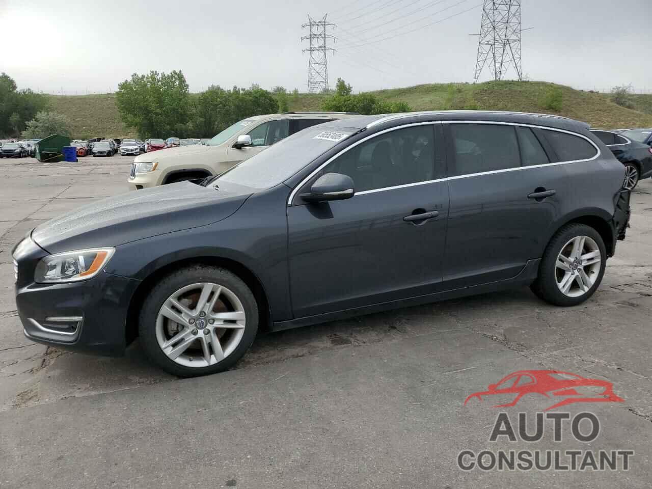 VOLVO V60 2015 - YV1612SB5F1186312